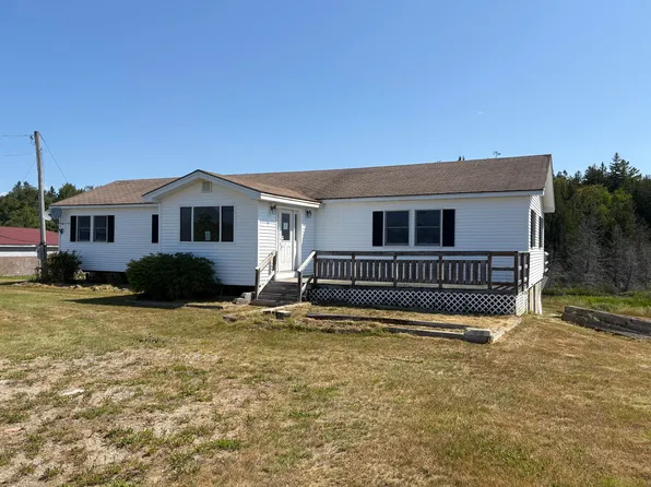 43 Duck Pond Road, Winter Harbor, ME 04693