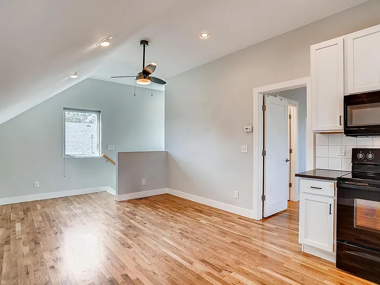 3426 N Josephine St — Photo 4