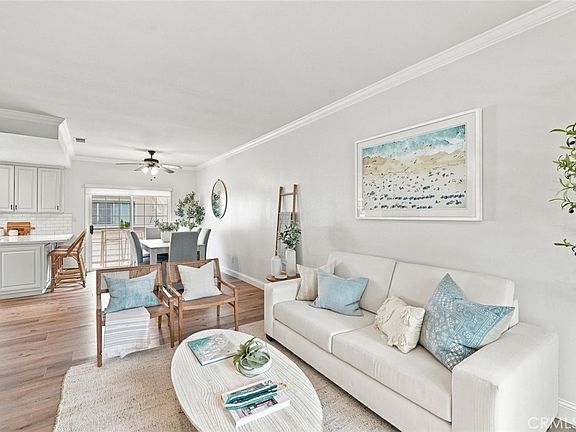 4th image of 400 Richmond St Unit 2