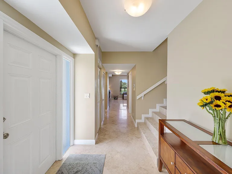 800 Greensward Ct #203-I — Photo 10