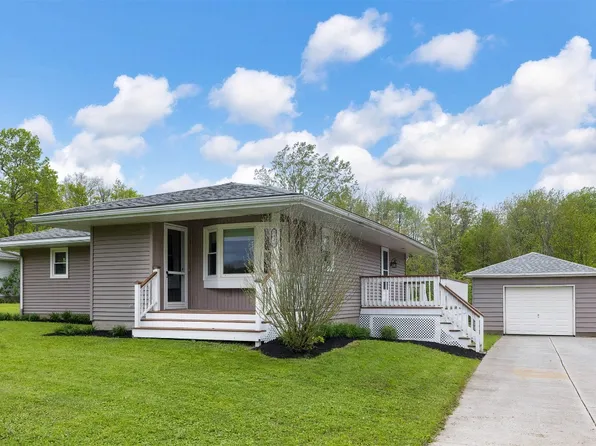 5430 Frederick Dr, Erie, PA 16510