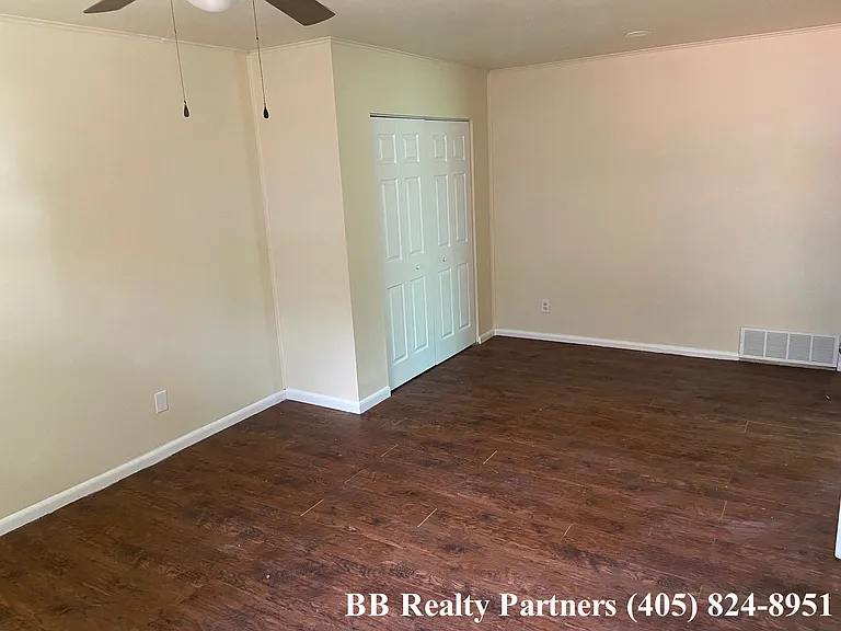3147 S Louisville Ave — Photo 15
