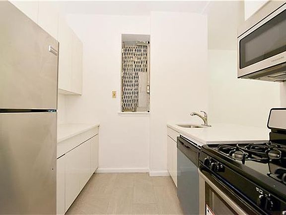 5th image of 51 W 131st St APT 1G