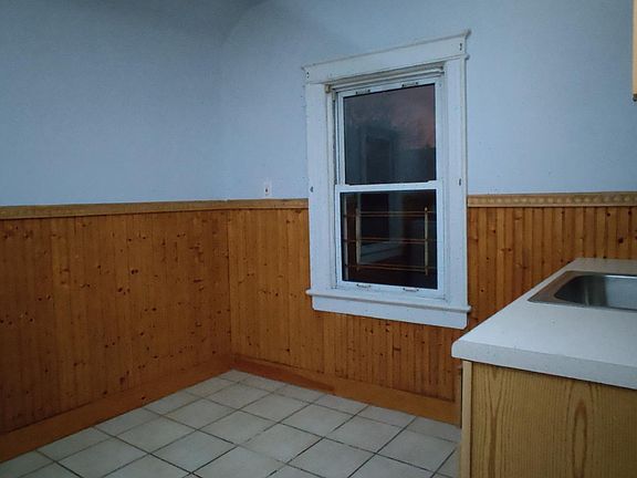 2nd image of 313 Bolton Ave Floor 2