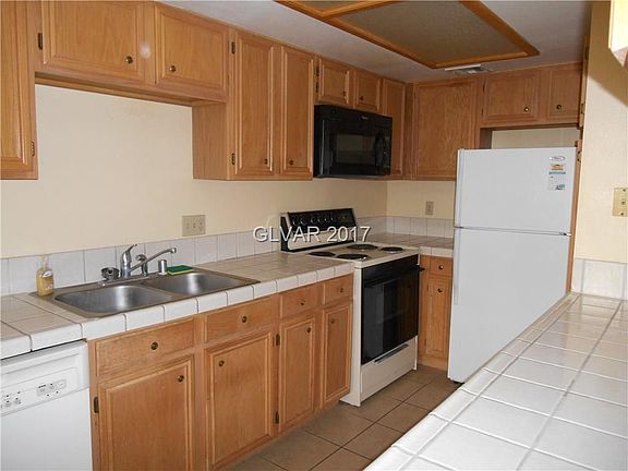 2nd image of 101 Luna Way APT 106