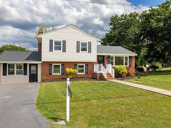 4th image of 96 Featherstone Dr