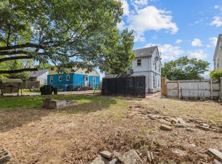 435 Doric Ave, Cranston, RI 02910