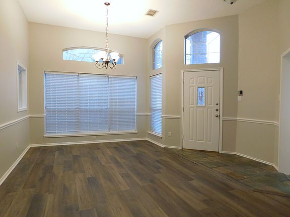 5th image of 18939 Westwood Pl