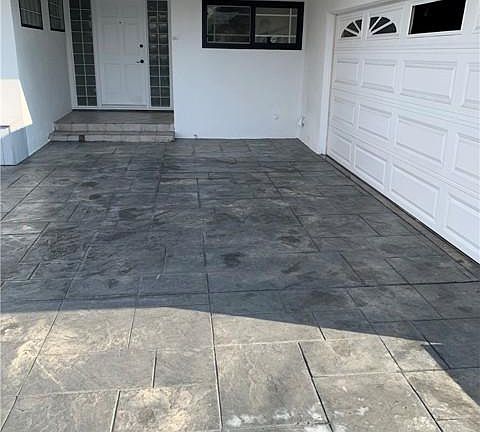 3rd image of 8758 Dempsey Ave