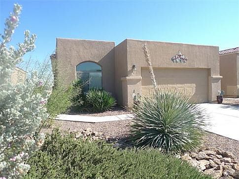 2nd image of 2416 N Avenida Mena