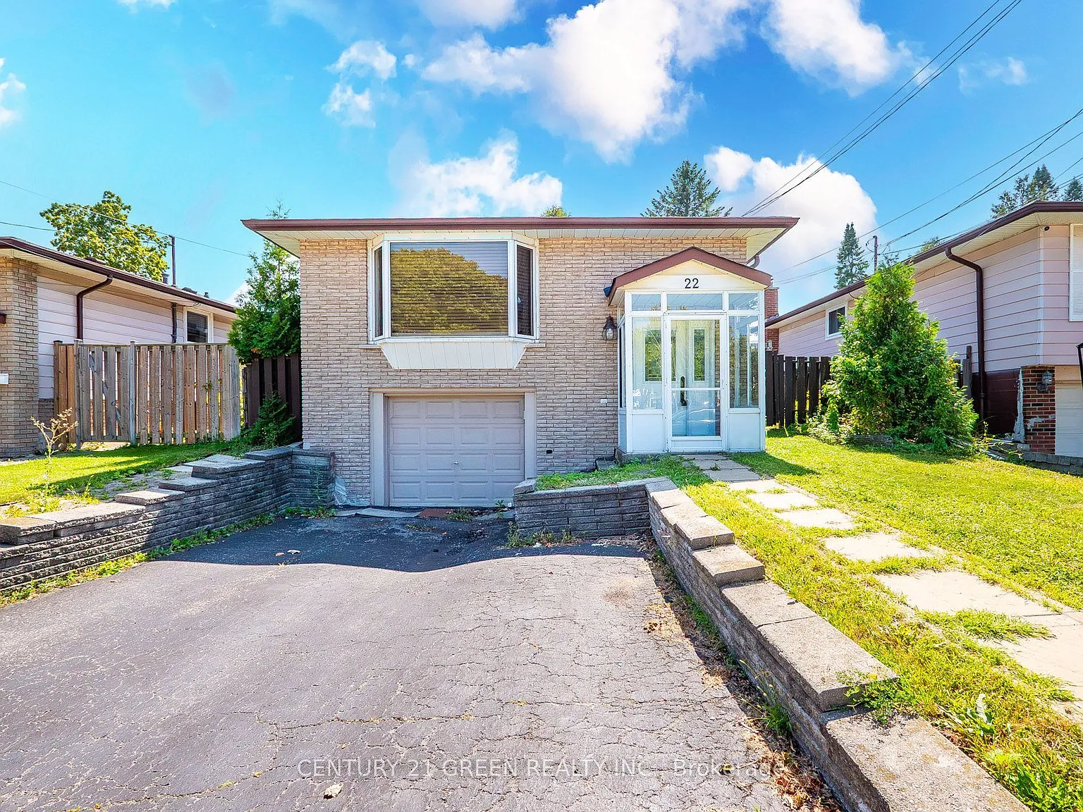 3 bed, $2,500 — Photo 2