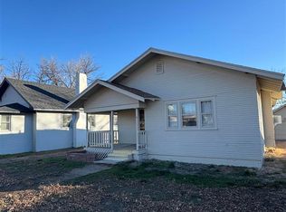 1317 2nd St, Chappell, NE 69129