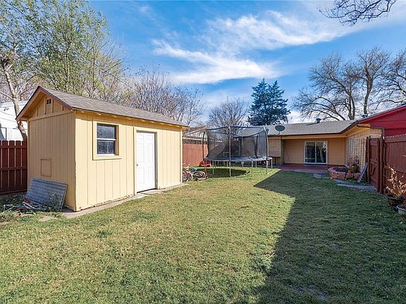 5th image of 4005 Hillsdale Ln
