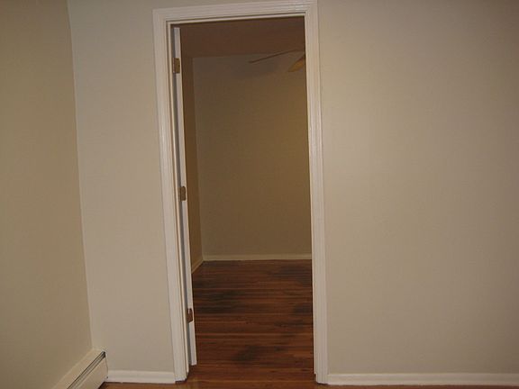 4th image of 8908 Steven Dr #104D
