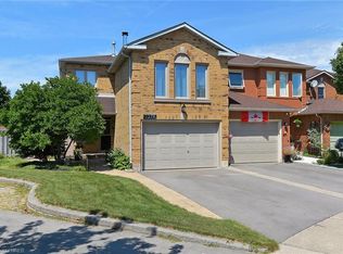 3278 Bobwhite Mews, Mississauga, ON L5N6G1