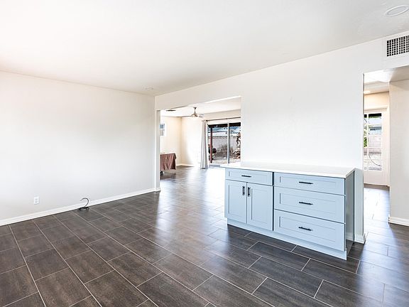 5th image of 6926 E Continental Dr