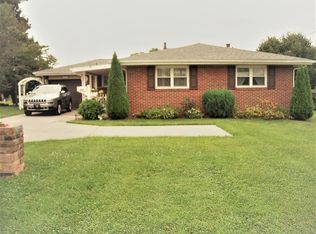 221 10th St, Princeton, WV 24740