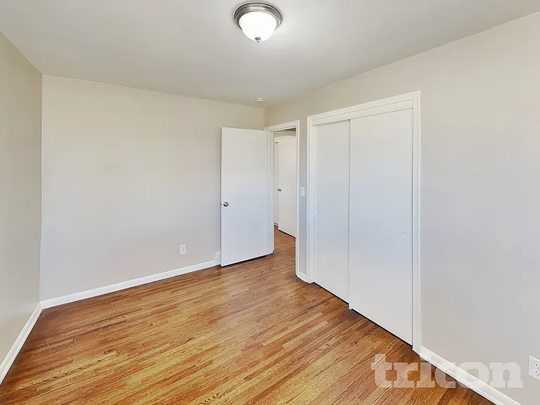 3284 71st St E — Photo 10