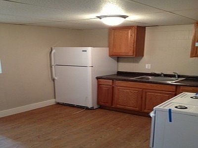 5th image of 88 Lawn Ave APT 1
