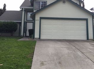 8290 Meadowhaven Dr, Sacramento, CA 95828