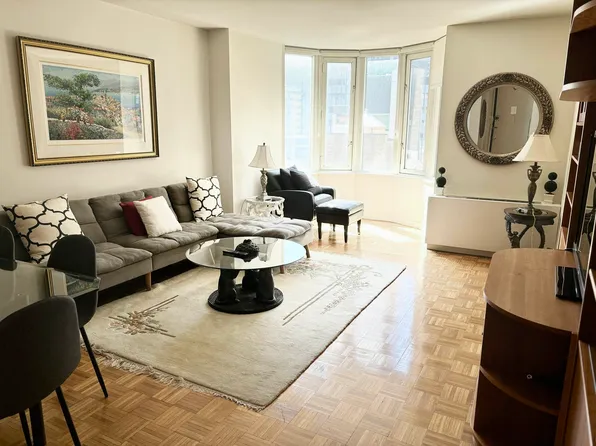 145 East 48th Street image 1 of 9