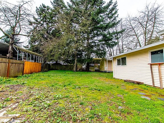 4th image of 711 NE 113th Ave
