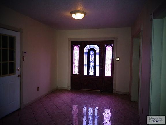 3rd image of 4931 Las Palomas St