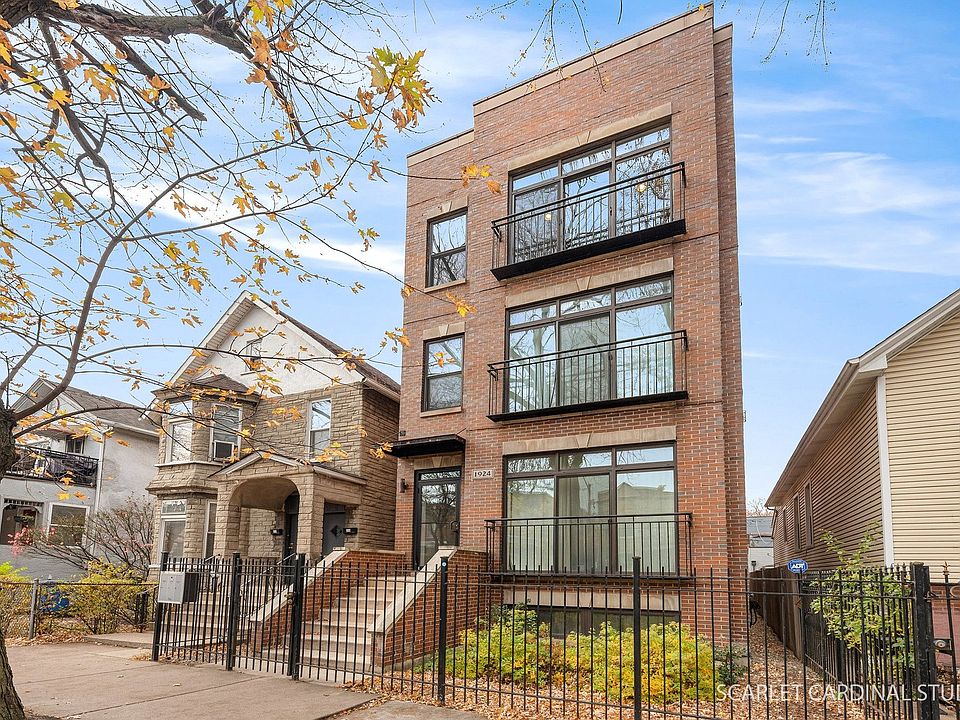 1st image of 1924 N California Ave #3