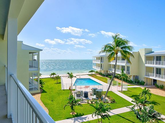 2nd image of 501 E Ocean Dr APT 22