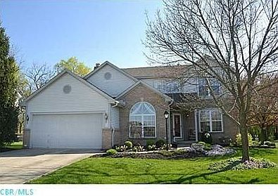 1st image of 625 Montmorency Dr S