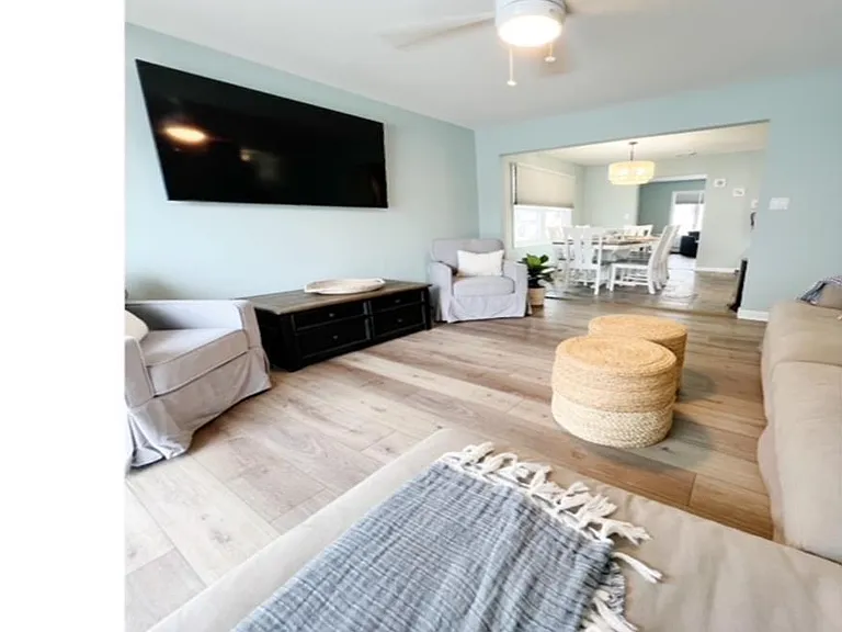308 Harding Ave #WKLY SUMMER RENTAL — Photo 6