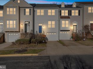 7820 Somerset Ct, Greenbelt, MD 20770