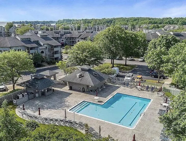 7036 Harbour Village Ct #T1 — Photo 34