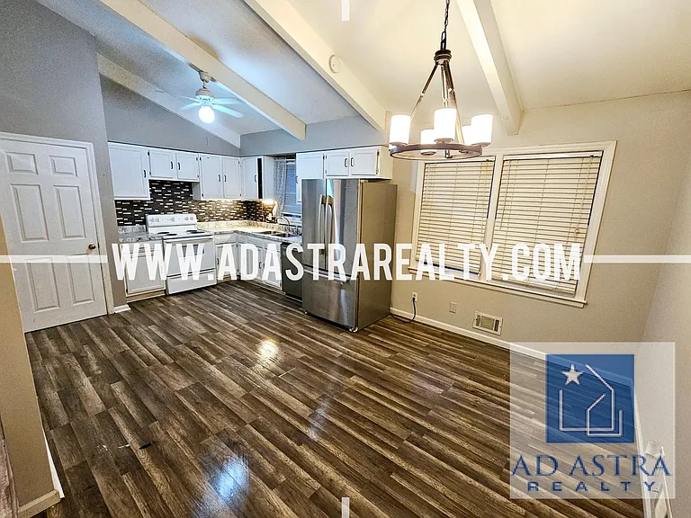 7211 N Avalon St — Photo 14