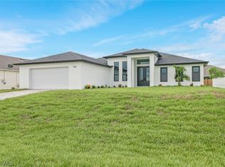 1834 NW 36th Pl, Cape Coral, FL 33993