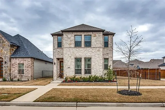 4211 Curtiss Dr — Photo 11