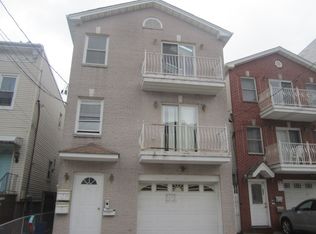 129 South St APT 2, Jersey City, NJ 07307