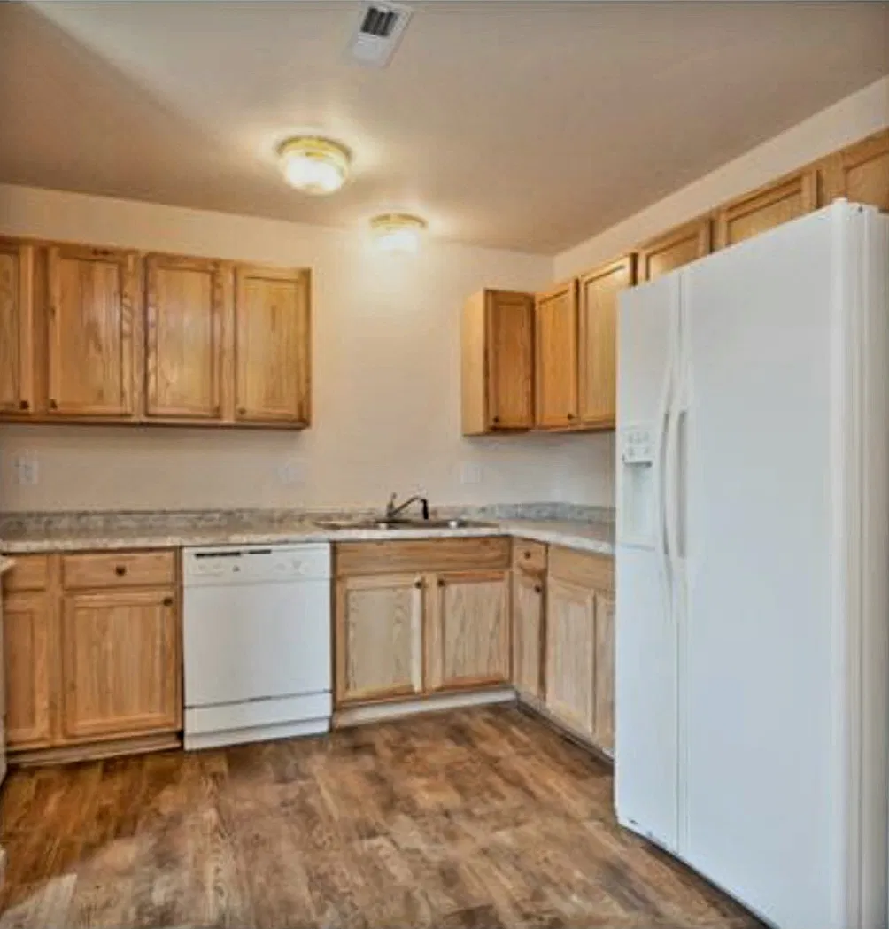 4712 Matt Dr — Photo 4
