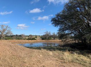 448 Jacoby Ln, Hext, TX 76848