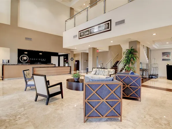 5300 NW 87th Ave #1210, Miami, FL 33178