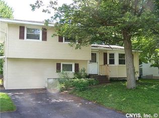 119 Jewell Dr, Liverpool, NY 13088