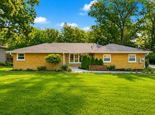 11917 S Timberlane Dr, Palos Park, IL 60464