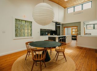 279 E 26th Ave, Vancouver, BC V5V2H2