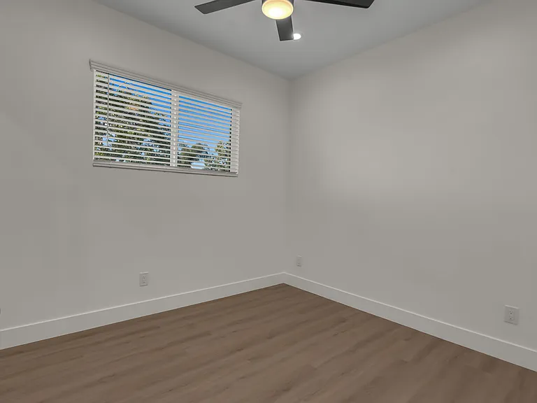 15208 Fernview St #15210 — Photo 28
