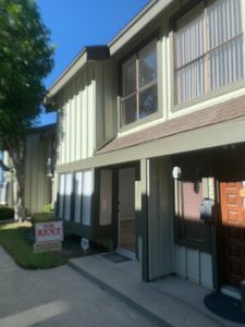 9831 Karmont Ave, South Gate, CA, 90280