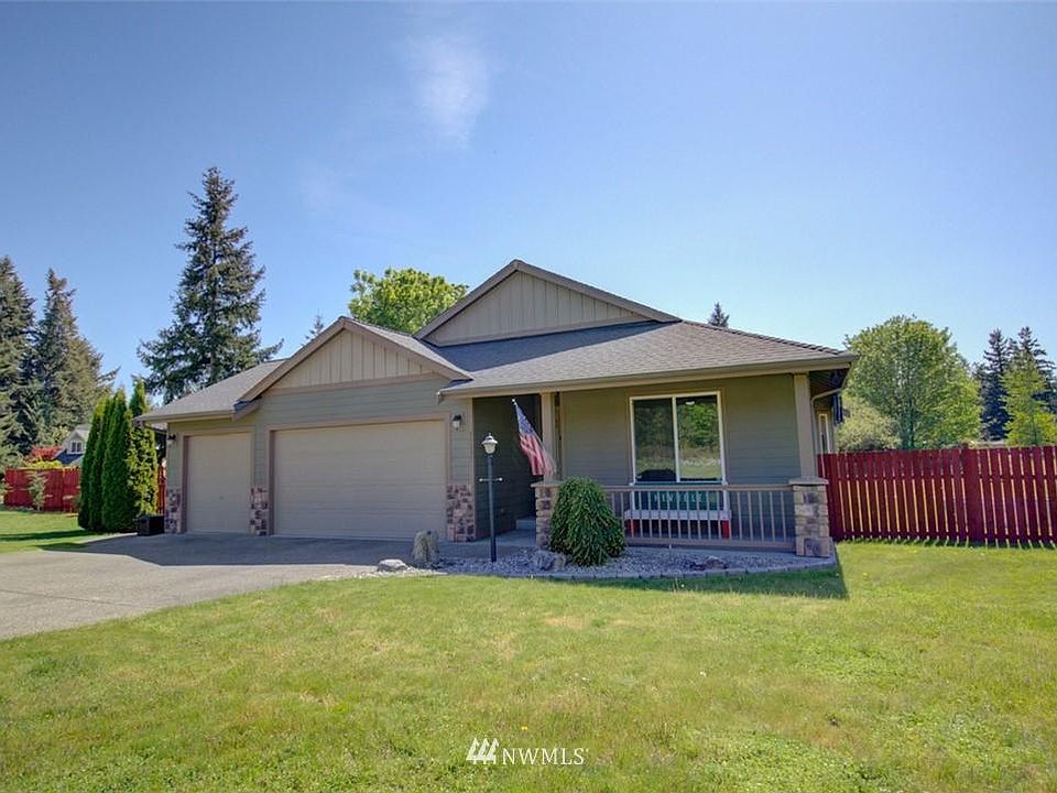1st image of 15137 Lindsay Loop SE