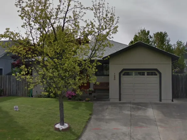 1250 Munson Dr, Ashland, OR 97520