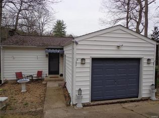 210 N Lake Dr, Hillsboro, MO 63050