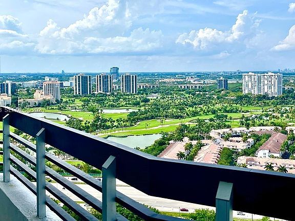 2nd image of 3530 Mystic Pointe Dr APT 3207