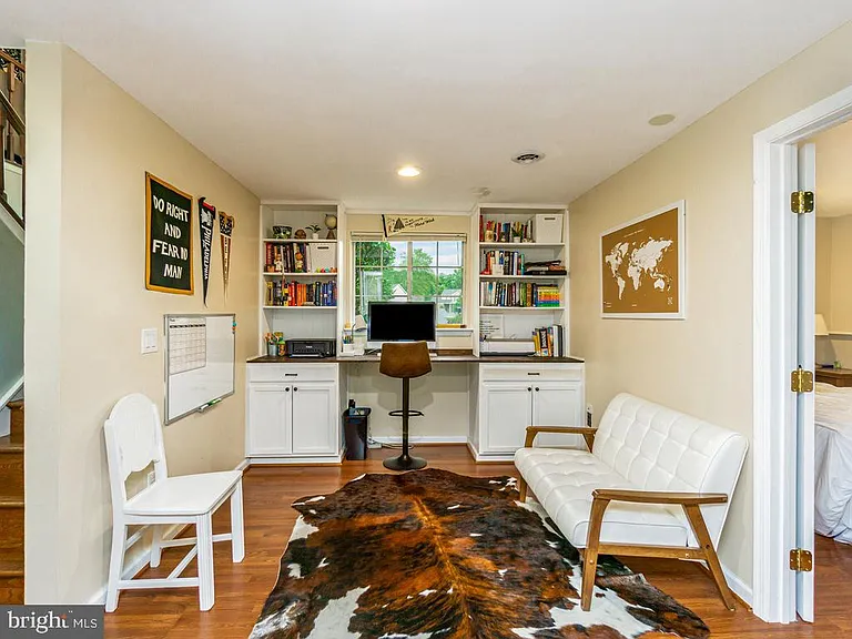 3827 Dittany Ct — Photo 16